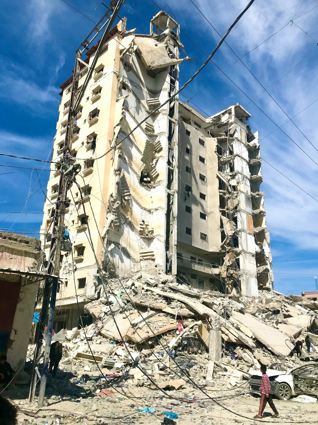 esyadepolamasi sonrası: Deprem riski ve bina güvenliği kontrolü nasıl yönetilir?